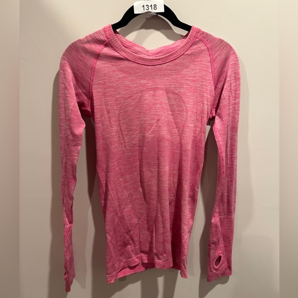 lululemon athletica Tops - Lululemon Swiftly Tech Long Sleeve tee